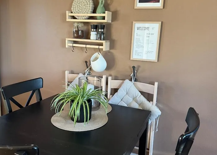 Charming, Old House, Former Service 펜션 트롬쇠